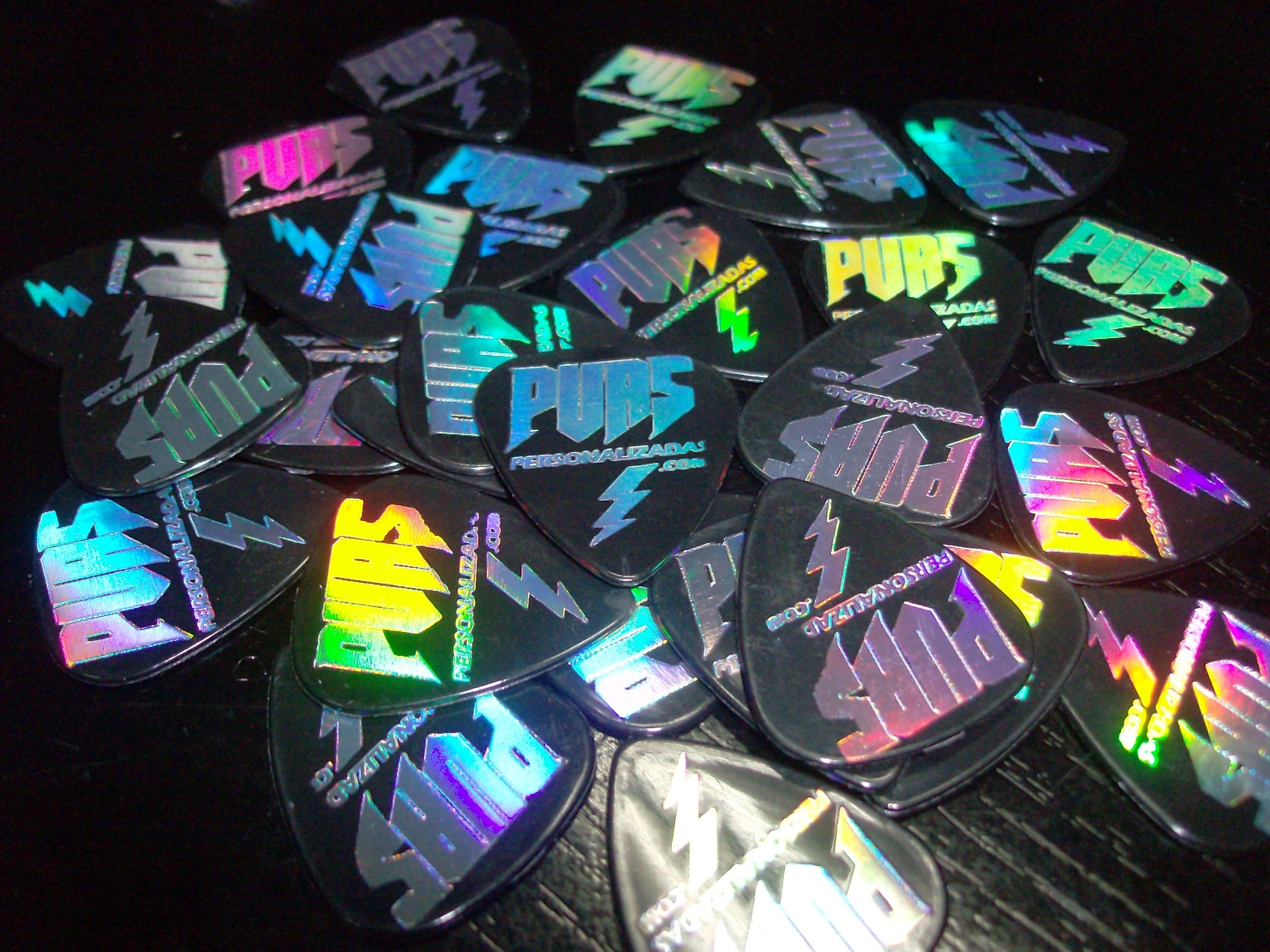 puas personalizadas , guitar picks