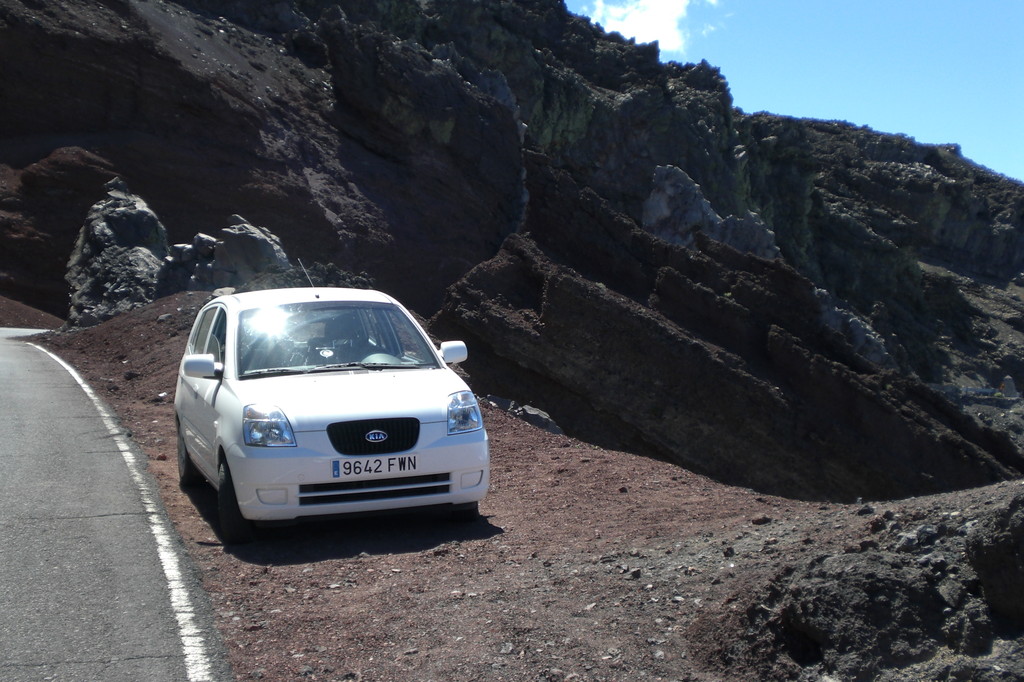 Caldera de Taburiente (bis 2426 m. ü. M.); hier etwa auf 2300 m. ü. M.