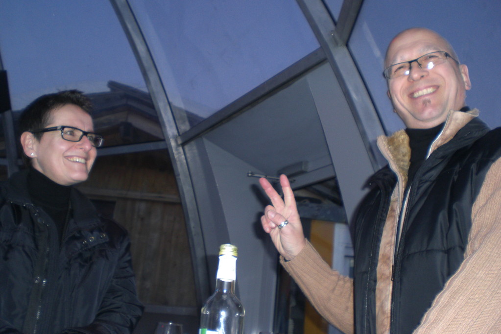 Panorama-Bar Engstligenalp: Therese und Daniel
