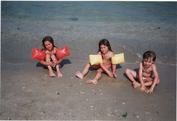 ..die See lädt zum Bade (Cristiana, Michela und Giorgio)