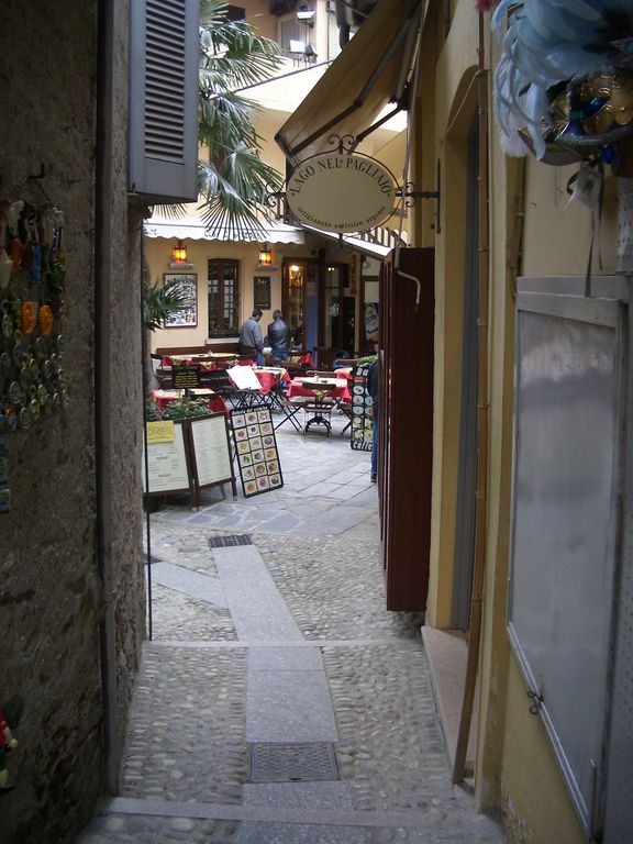 charakteristische Gässchen auf der Isola Bella