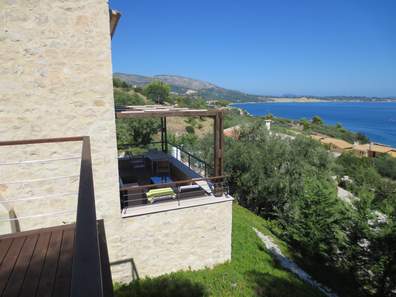 Marathias, Exensian Villas & Suites - Teil der Meersicht vom leicht oberhalb des Hauses gelegenen Pool