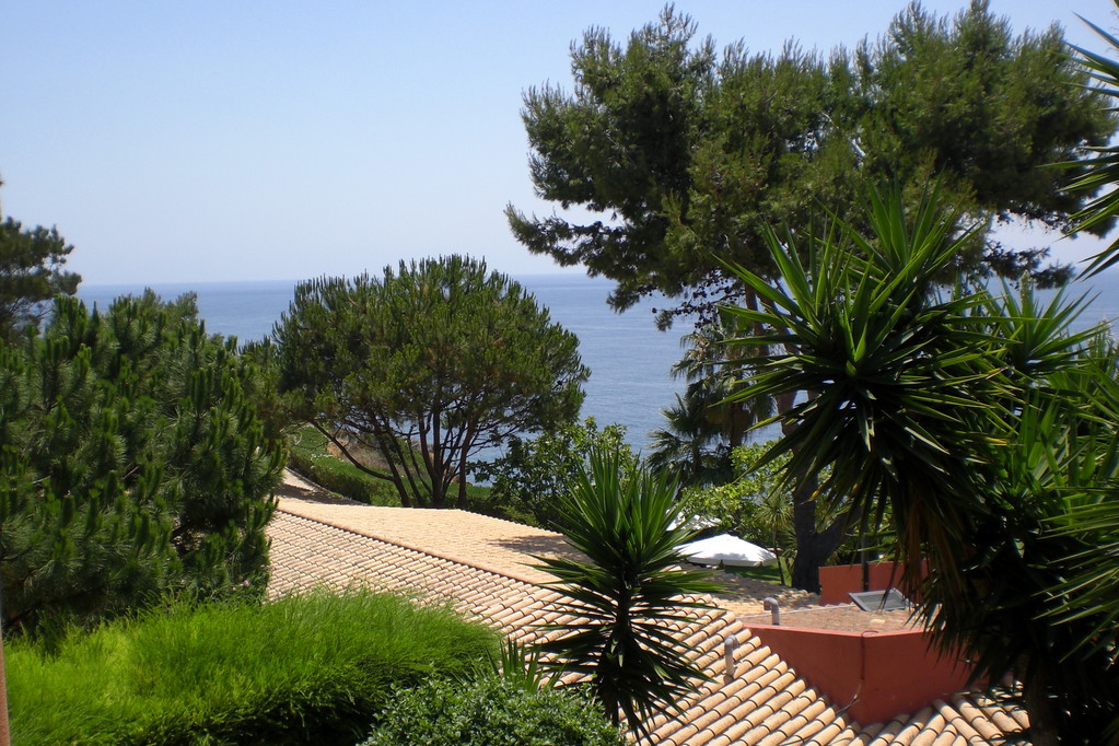Porto de Mos, Lagos: Blick Richtung Atlantik von der Terrasse unserer Suite