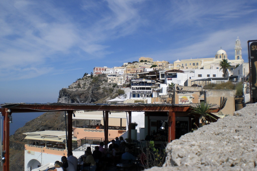 Fira (Hauptort der Insel)