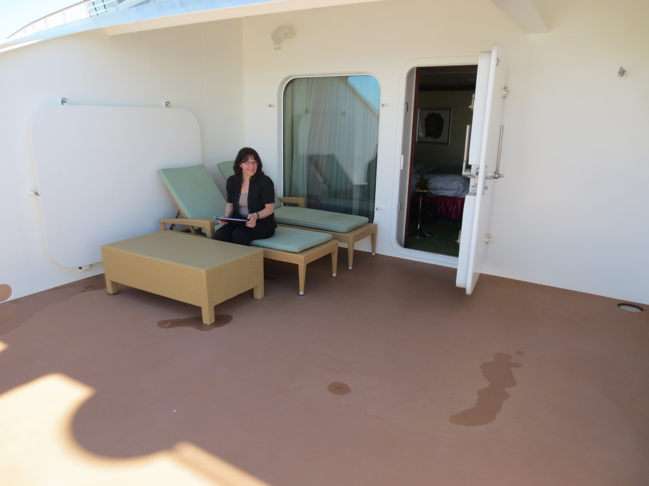 Terrasse unserer Penthouse-Suite auf der Norwegian Jade (Norwegian Cruise Line)