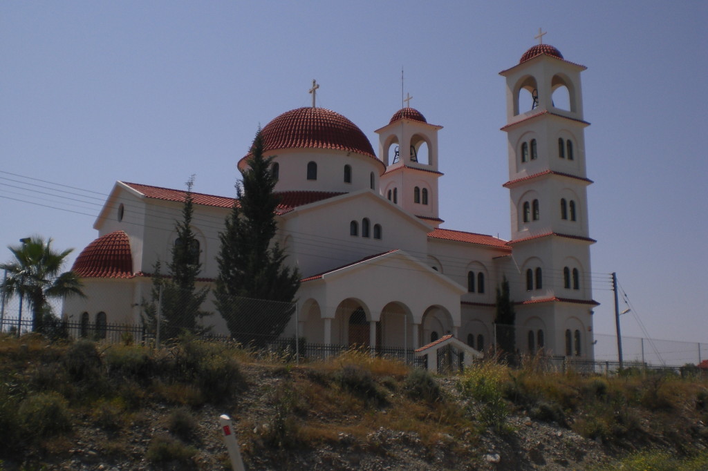 ...auf dem Weg nach Pafos - Kirche bei Limassol