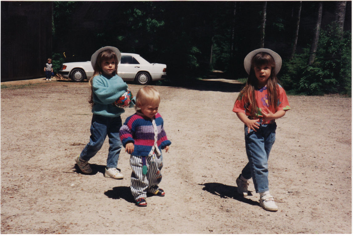 Cristiana und Michela mit Cousinchen Tamina