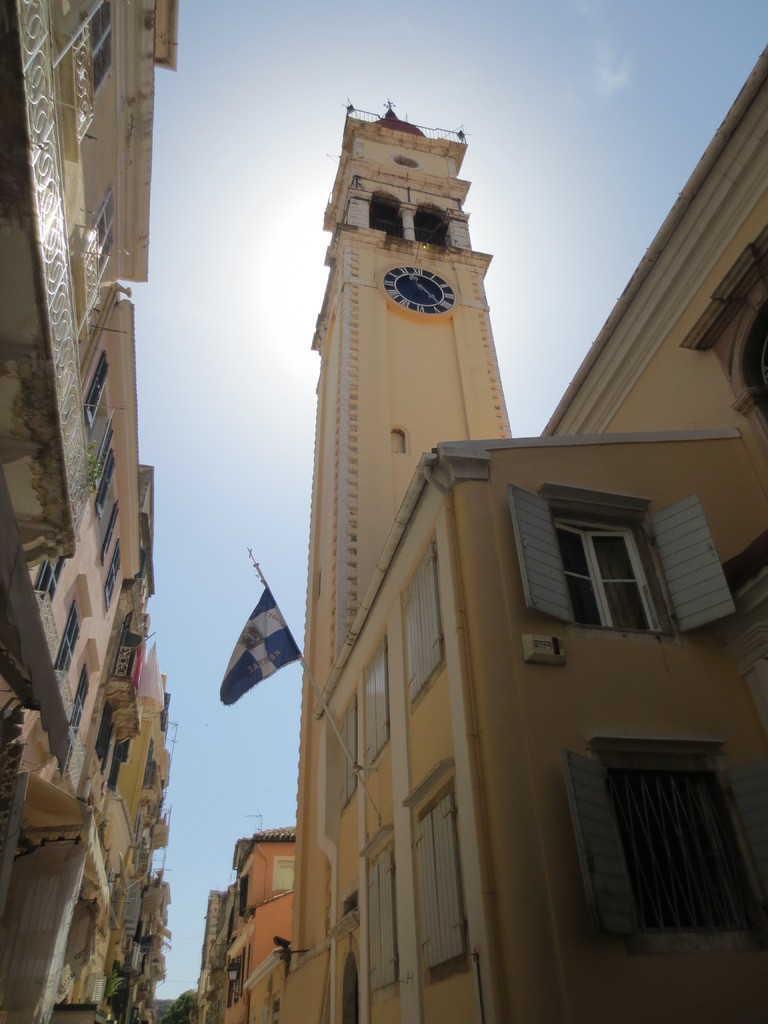 Inselhauptstadt Kerkyra auf Korfu. Ladenbummel und Stadtbesichtigung (auf eigene Faust)
