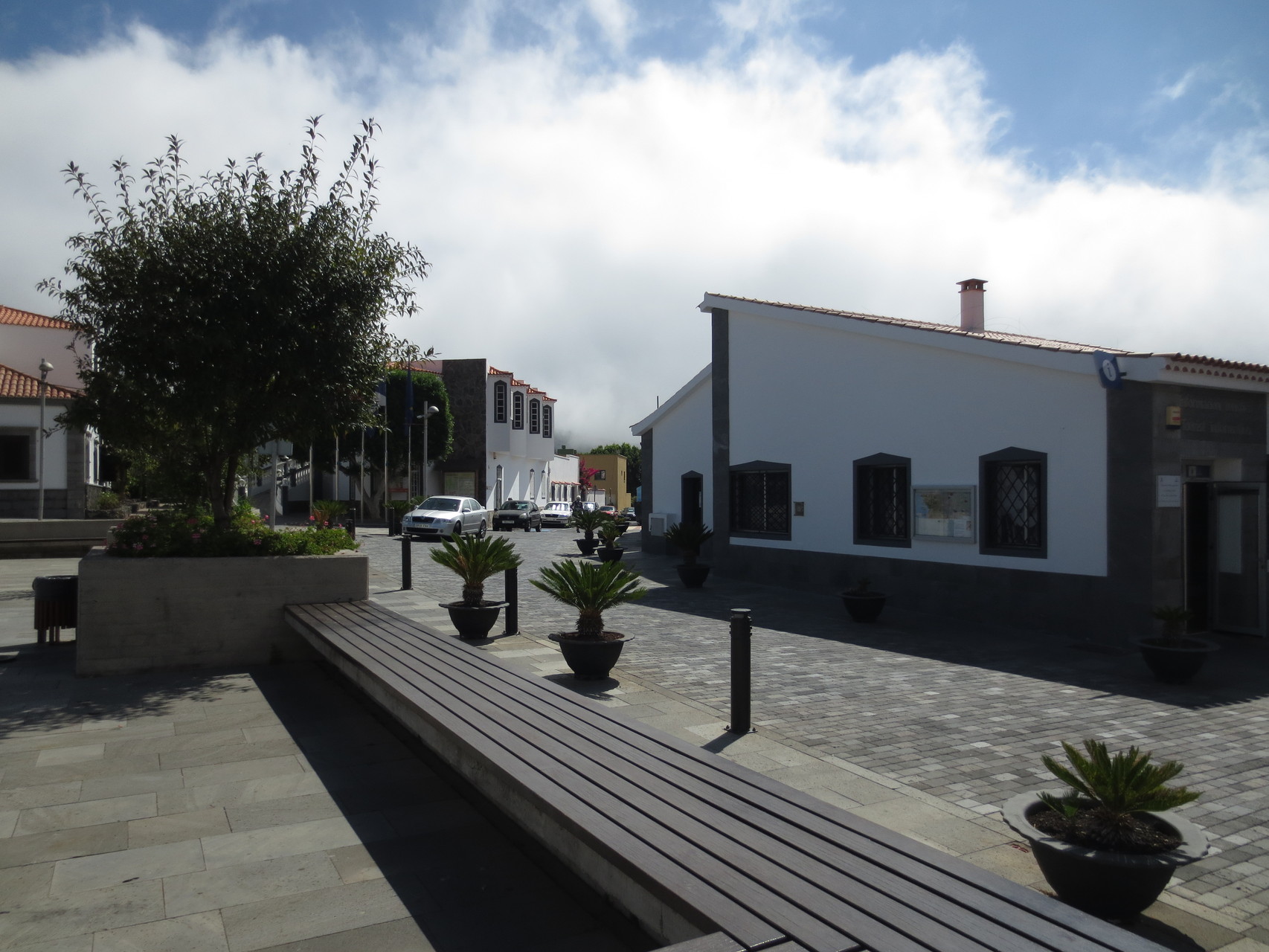 Santiago del Teide am Fusse des Tenogebirges - Nordwesten der Insel (im Landesinnern)