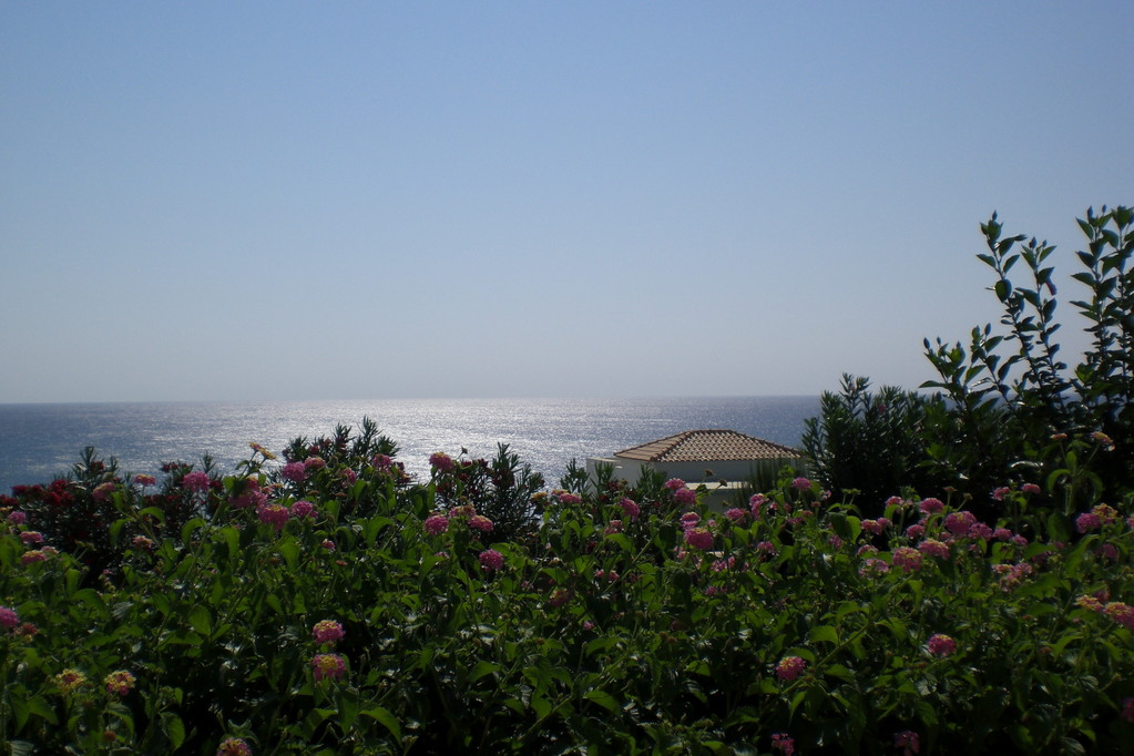 Lachania-Beach (Atrium Prestige Hotel & Spa): Blick von der Hotelzimmer-Veranda Richtung Südwesten