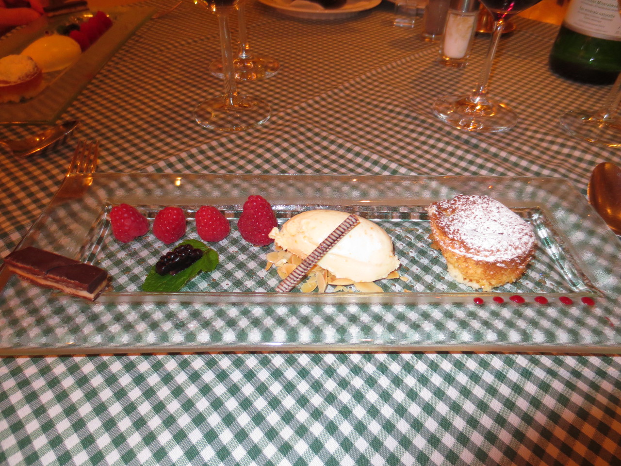 Kulinarische Genüsse: Der Küchenchef des Chasa Montana ist ein Meister seines Fachs und nur 24 Jahre alt. Ein riesiges Kompliment an diesen überaus begabten Küchenvirtuosen!