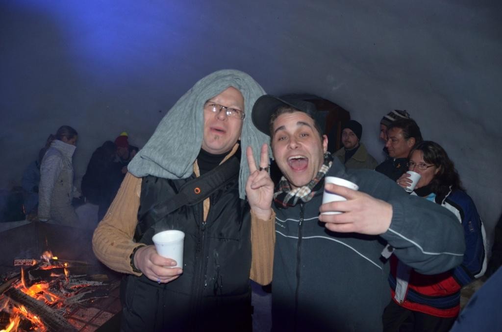 Fröhlich, heitere Stimmung...., so wie's im Team auch immer war!! (v.l.n.r.: Daniel, Philipp)