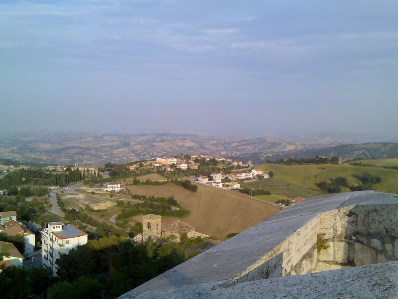 Steffi im Fortezza (Festung) Civitella del Tronto