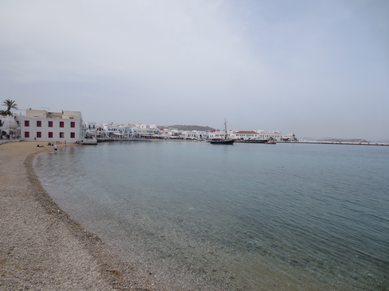 Insel Mykonos: Blick seitlich auf Mykonos Stadt