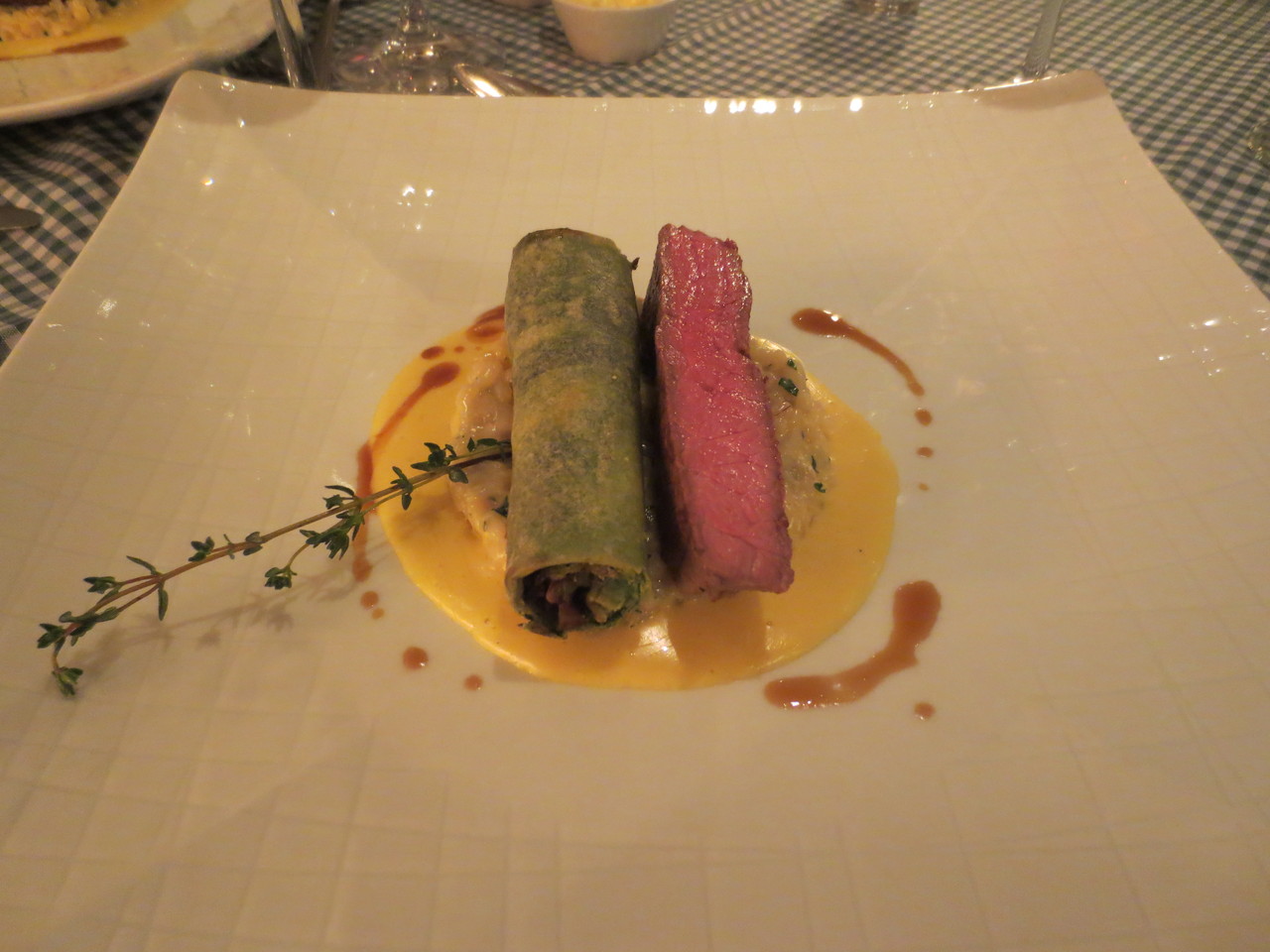 Kulinarische Genüsse: Der Küchenchef des Chasa Montana ist ein Meister seines Fachs und nur 24 Jahre alt. Ein riesiges Kompliment an diesen überaus begabten Küchenvirtuosen!