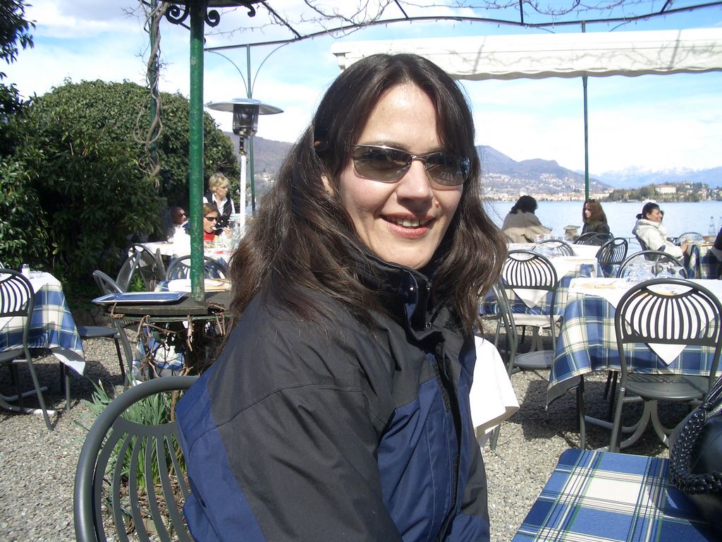 ..in einem Gartenrestaurant auf der Isola dei Pescatori