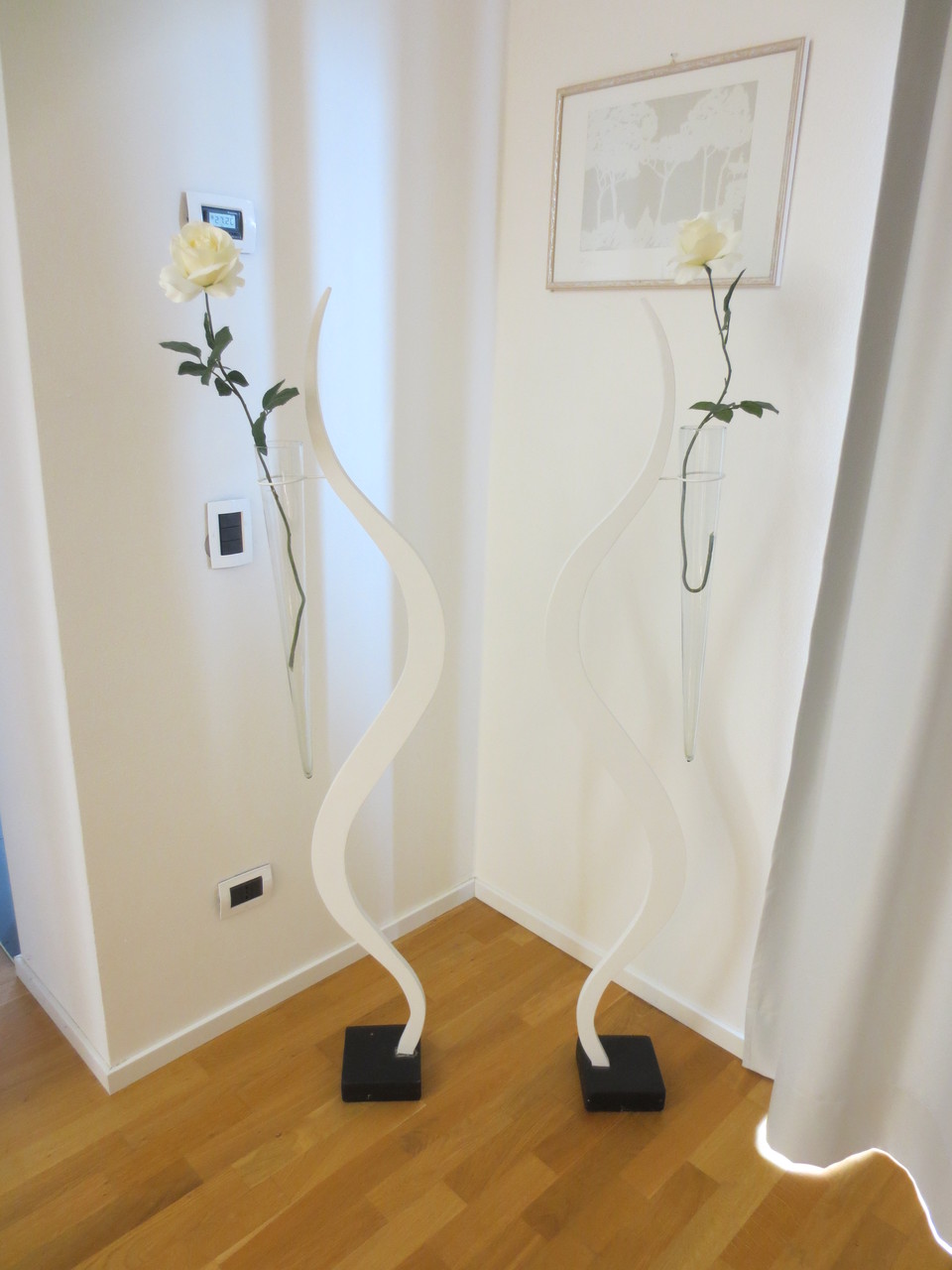 Unsere Ferienvilla im Casentino-Tal (Toscana): Villa Inside.., hier in der "Büro-Ecke" des Wohnzimmers