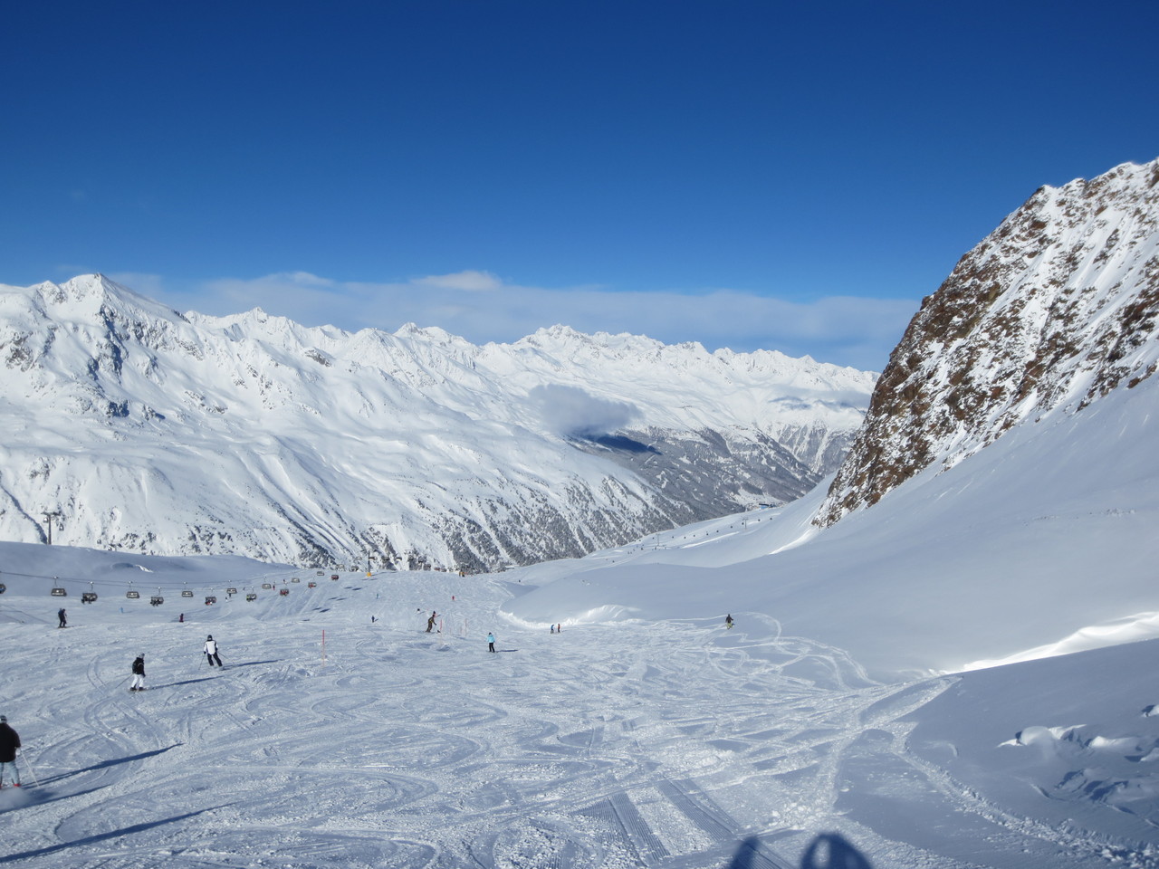Blick von der Höhe Richtung Norden auf das Tiroler Ötztal