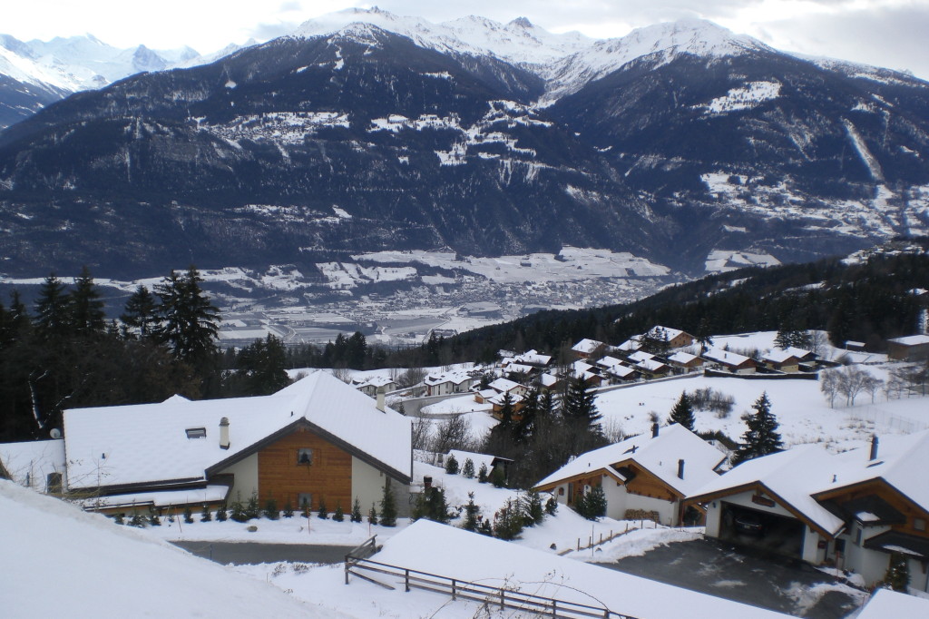 unterhalb Crans Montana; Blick auf's Rhonetal