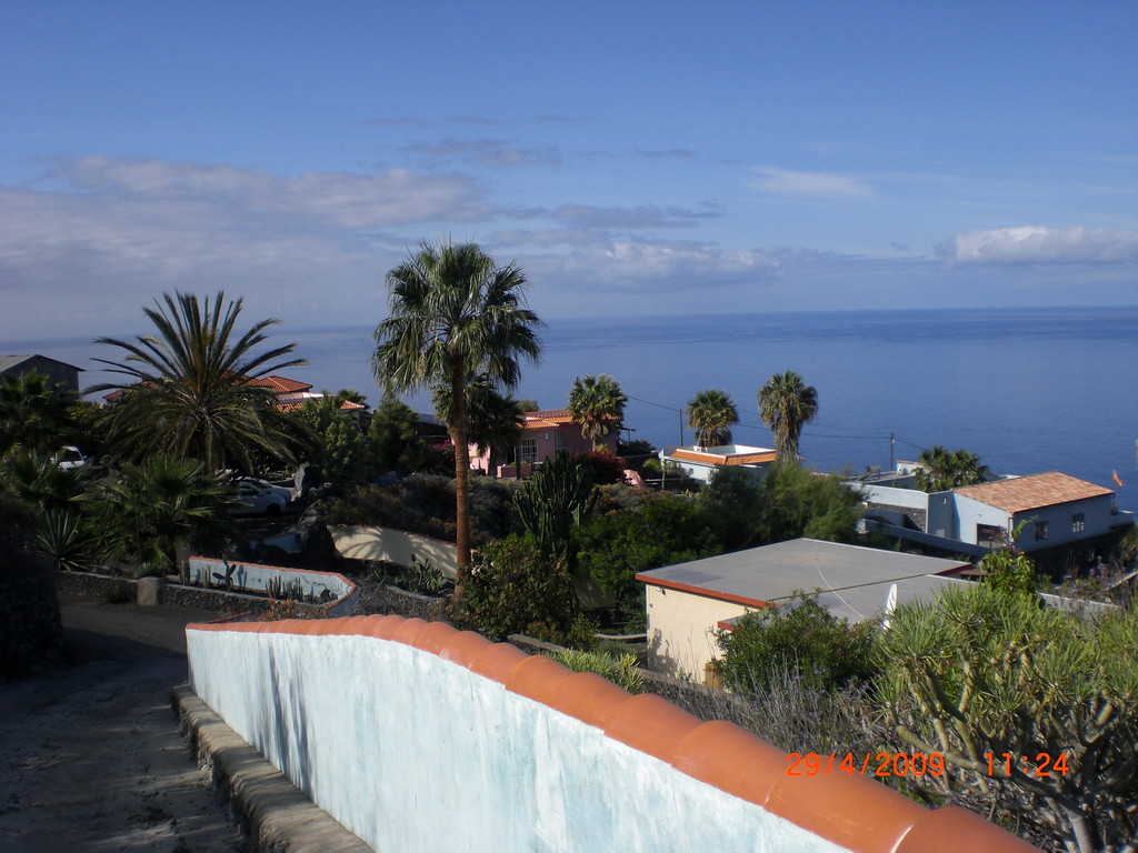 Bungalowanlage (Blick in westlicher Richtung auf den Atlantik)