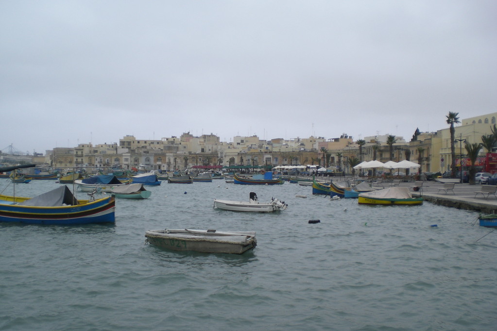 Insel Malta: Hafenstädtchen Marsaxlokk (im Osten der Insel)