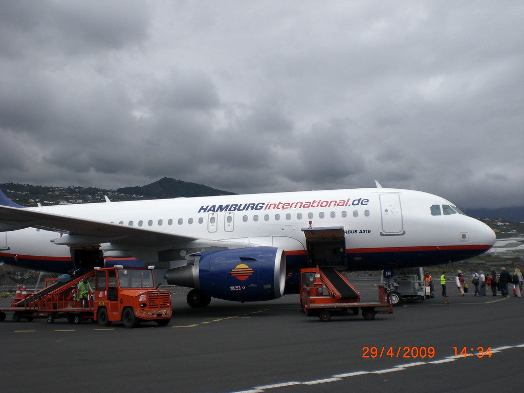 Hamburg International - Flughafen Santa Cruz de la Palma (La Palma)