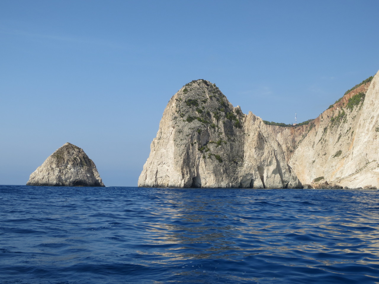 Südwestküste der Insel - Bootstour auf eigene Faust (Küstenerkundung, Cape Keri)