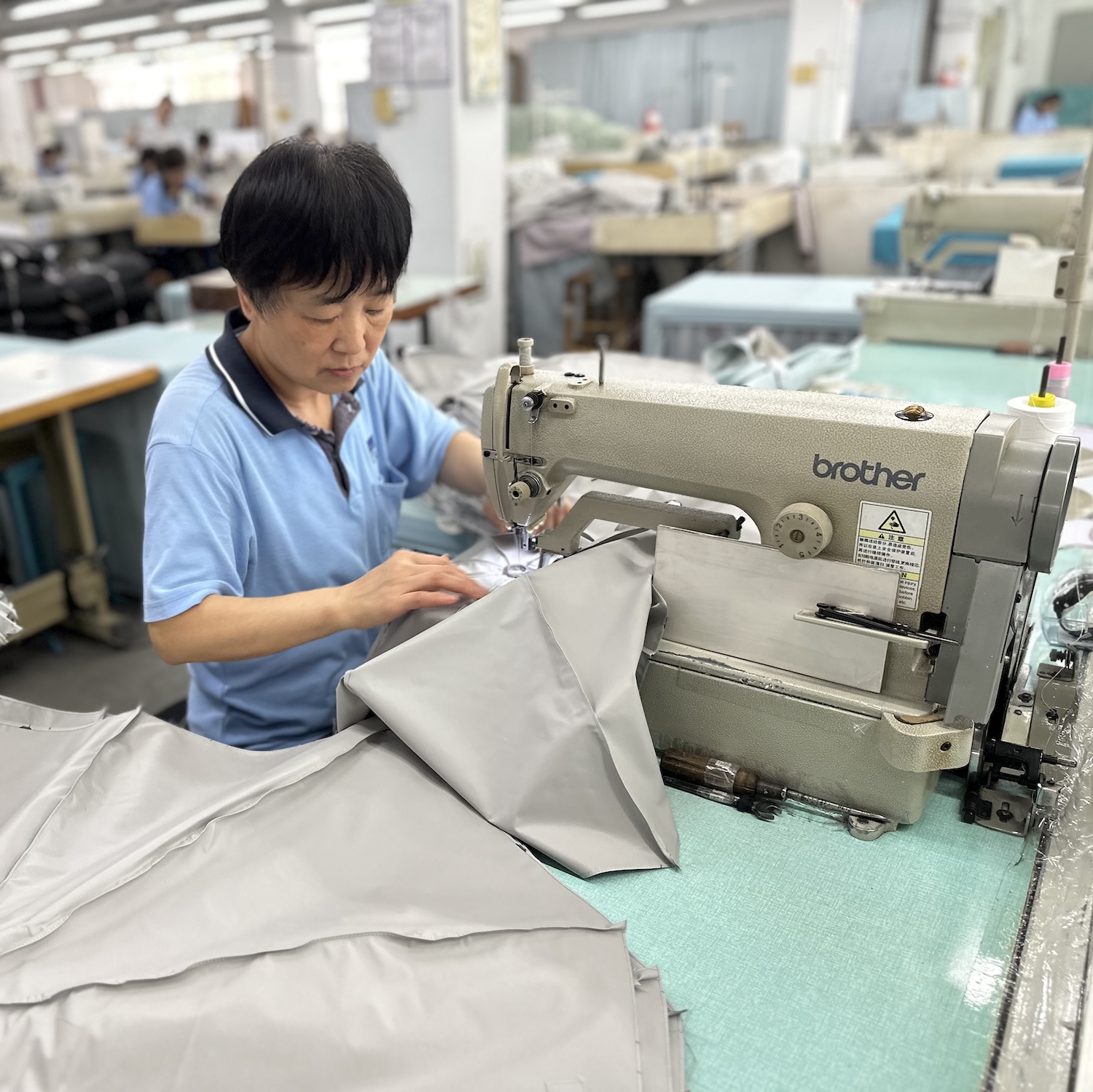 超軽量、自動開閉、耐風構造…アンベルが得意とする機能性傘OEMの世界
