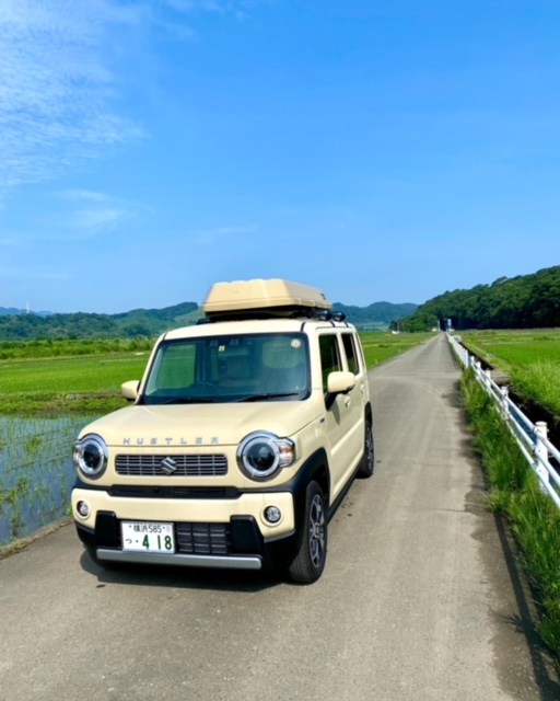 相模川のほとりで