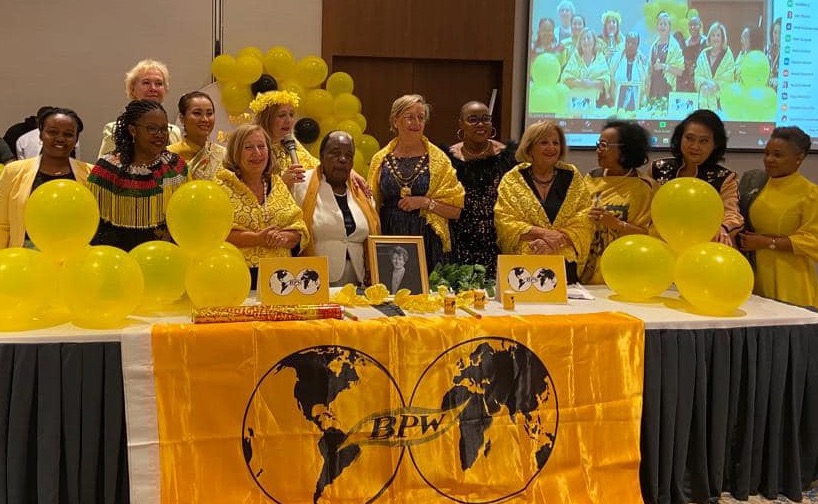 Anniversary Celebration & Candle Lighting Ceremony in Arusha Fotos