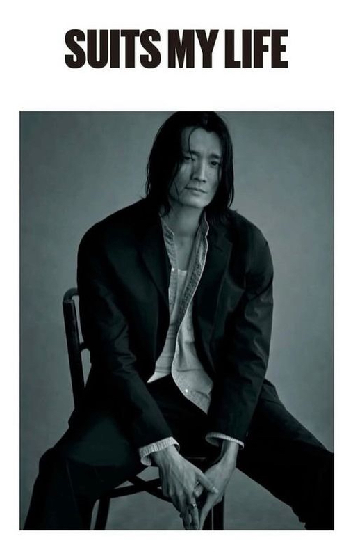 Esquire THE BIG BLACK BOOK SPRING / SUMMER 2024 Goldwin