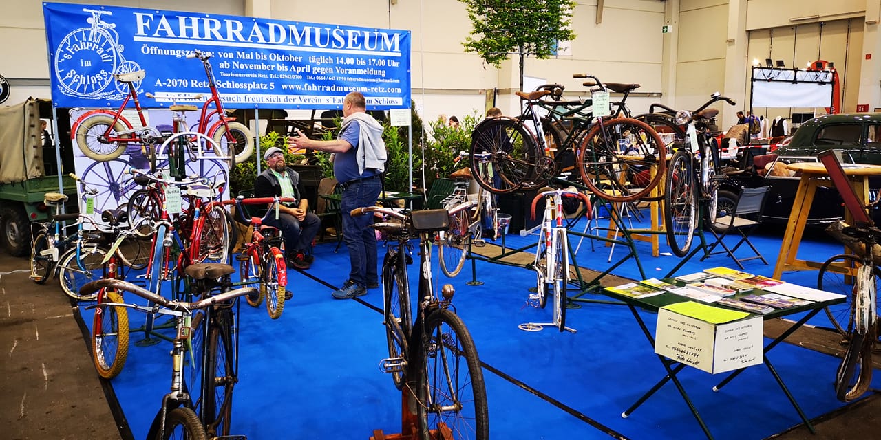Auch heuer waren wir wieder auf der Oldtimer Messe in Tulln Auch heuer waren wir wieder auf der Oldtimer Messe in Tulln