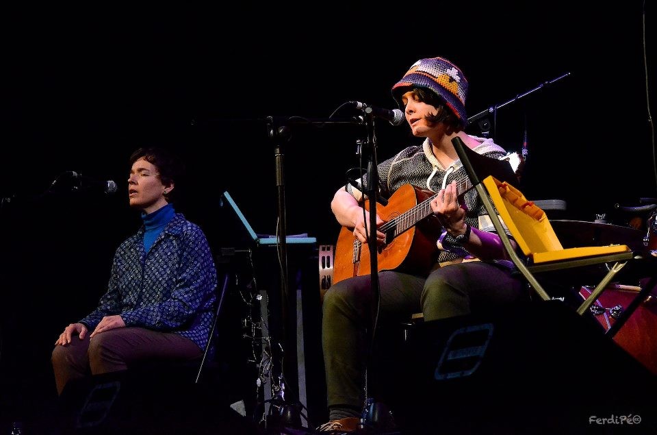 Yani Martinelli con Carmen Ros (coros)