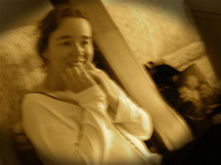 Carmen Ros (co-producción, letras, coros y diseño)