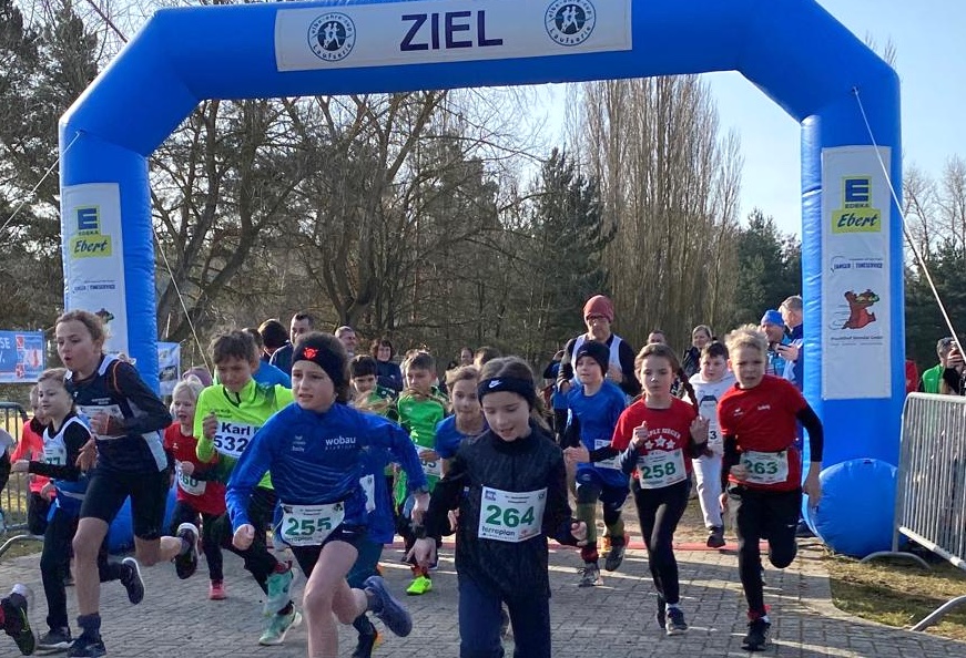 Kutter gewinnt den Altmarkcross, Lenz die Schlammschlacht in Osterburg