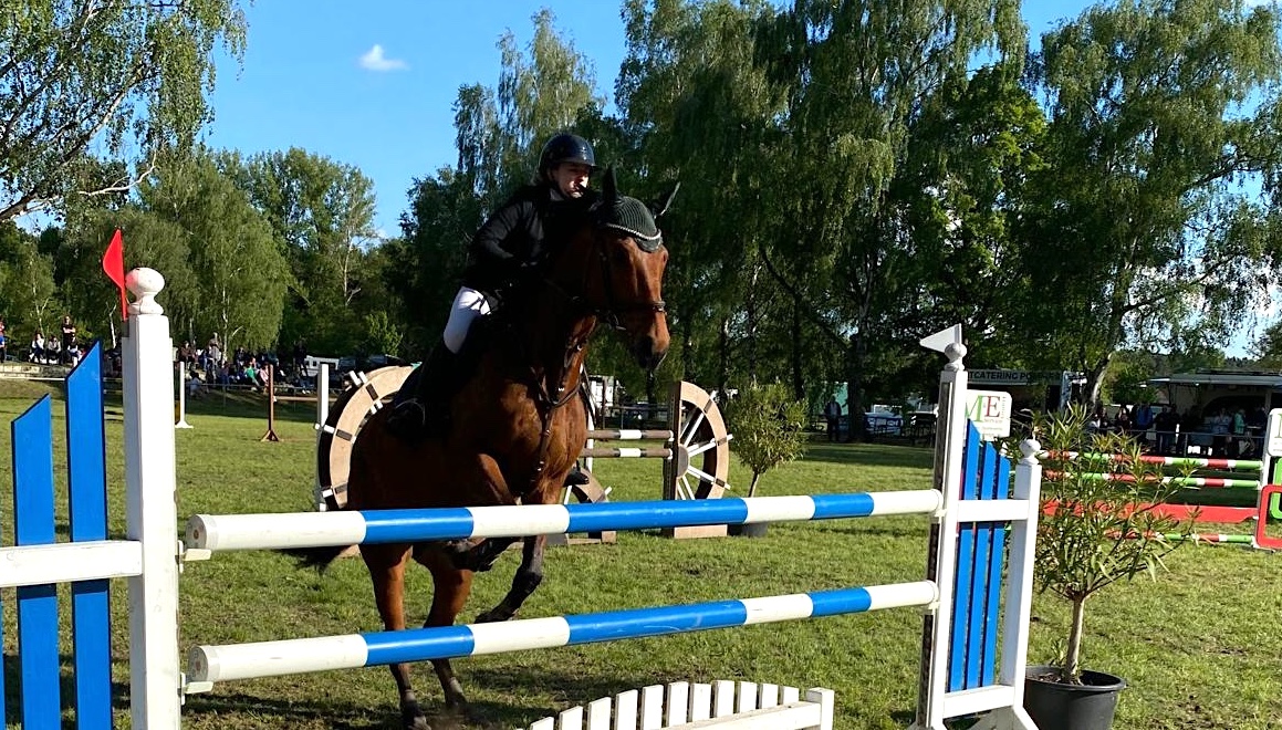 18-jährige Springreiterin gewinnt den Großen Preis von Hohenseeden