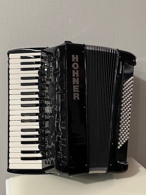 HOHNER AMICA Ⅲ 96 Amica forte IV 96