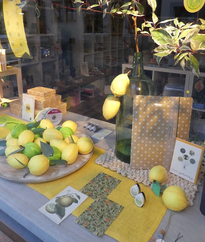 Zitronen und Limonen