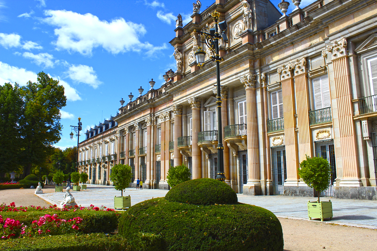Palacio Real de La Granja de San Ildefonso en Segovia Segovia un buen plan Palacio Real de La Granja de San Ildefonso en Segovia Segovia un buen plan