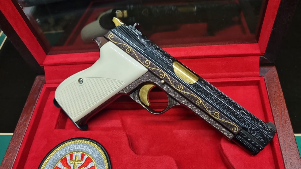 SIG210