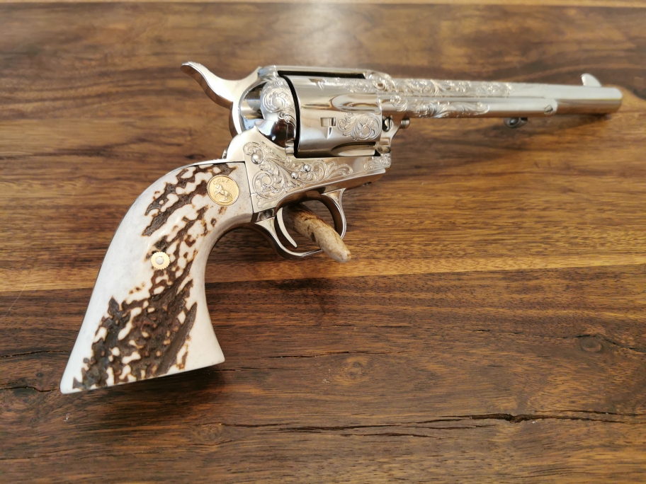 Colt SAA 