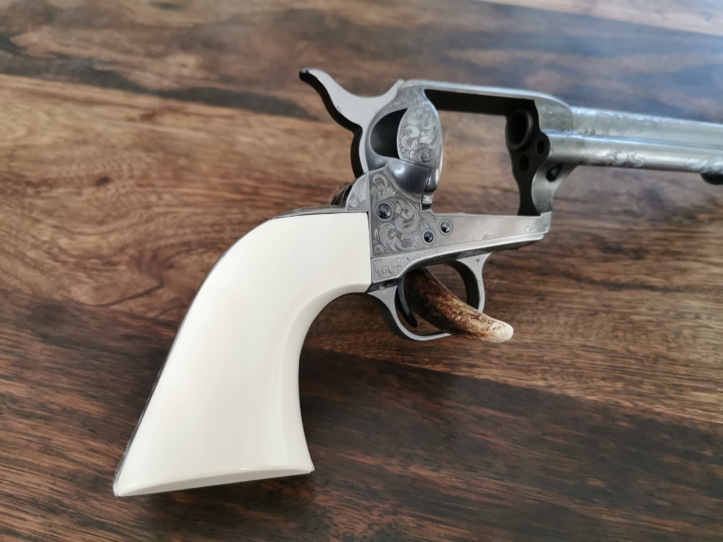 Colt SAA einteiliger Griff