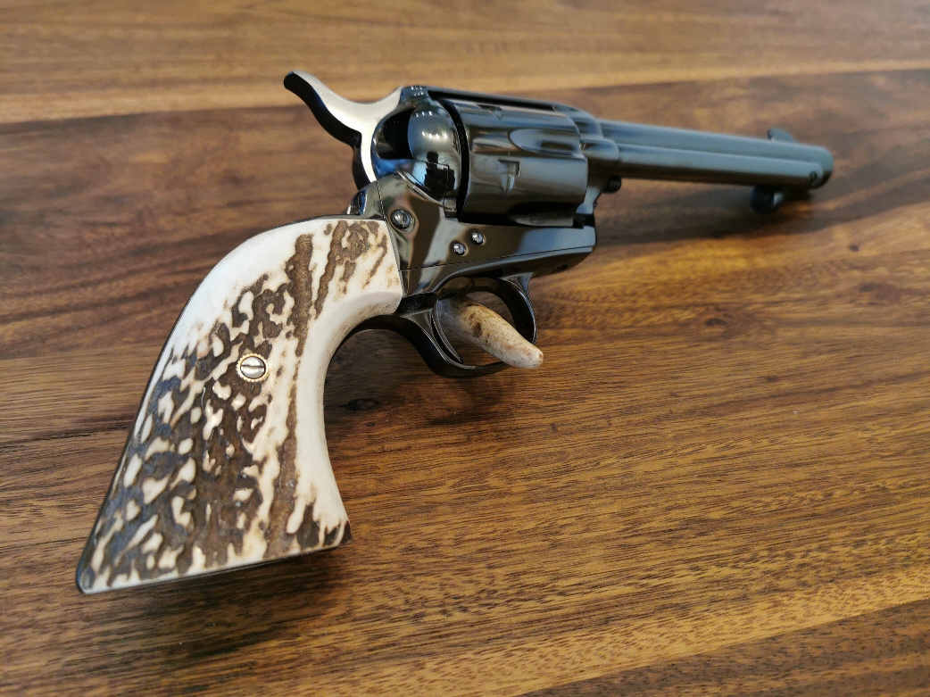 Colt SAA 
