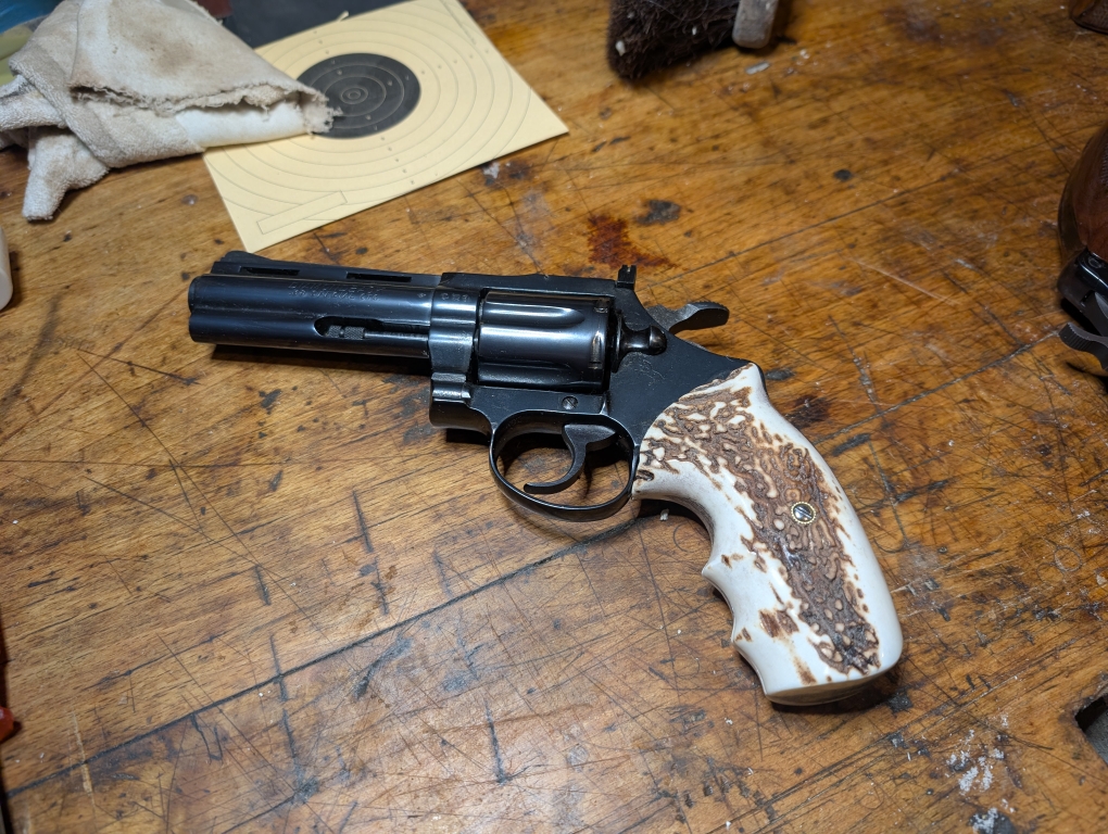 Colt Diamondback 
