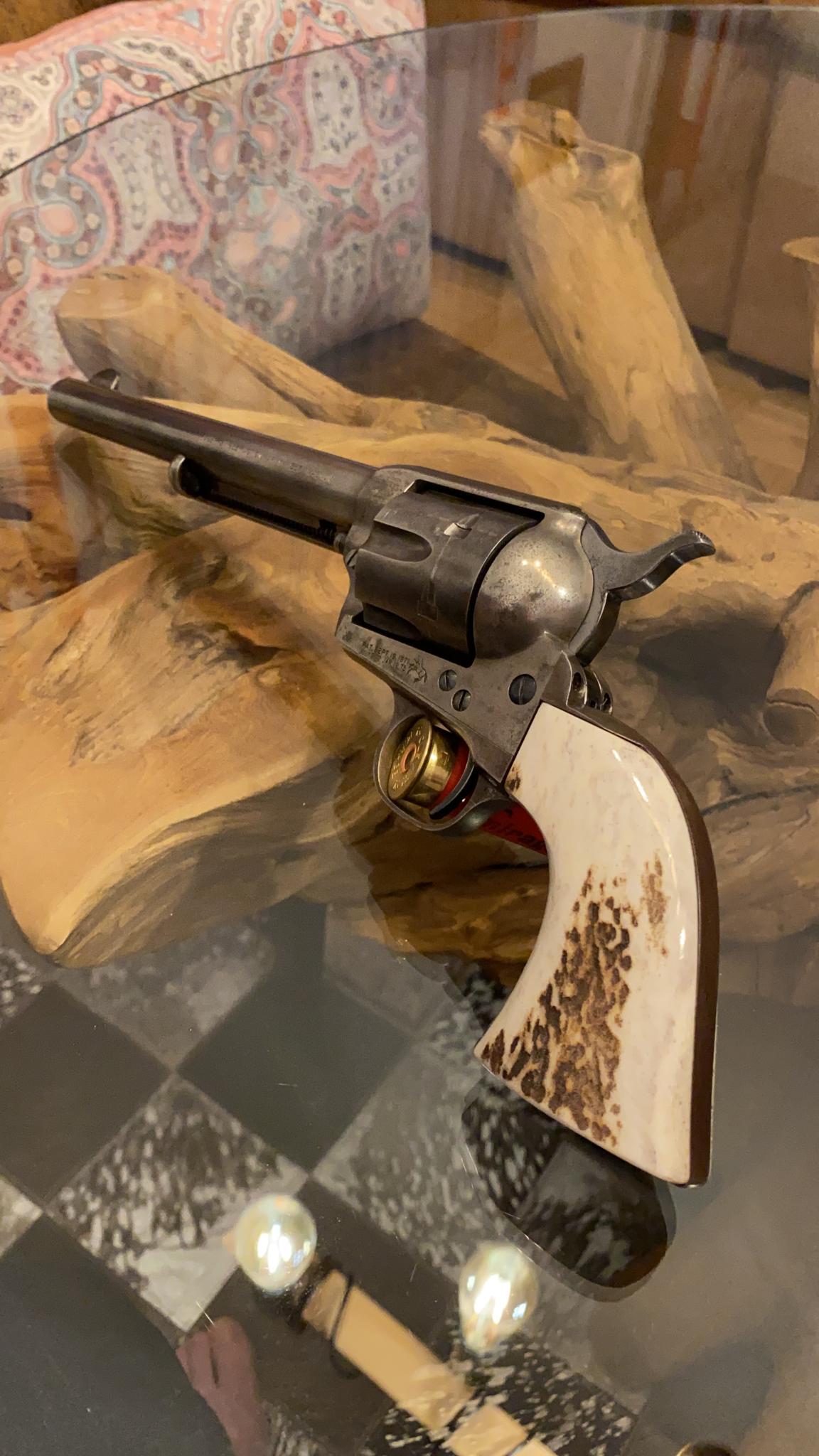 Colt SAA