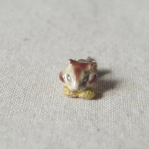EmiriA　リスピーナッツピアス