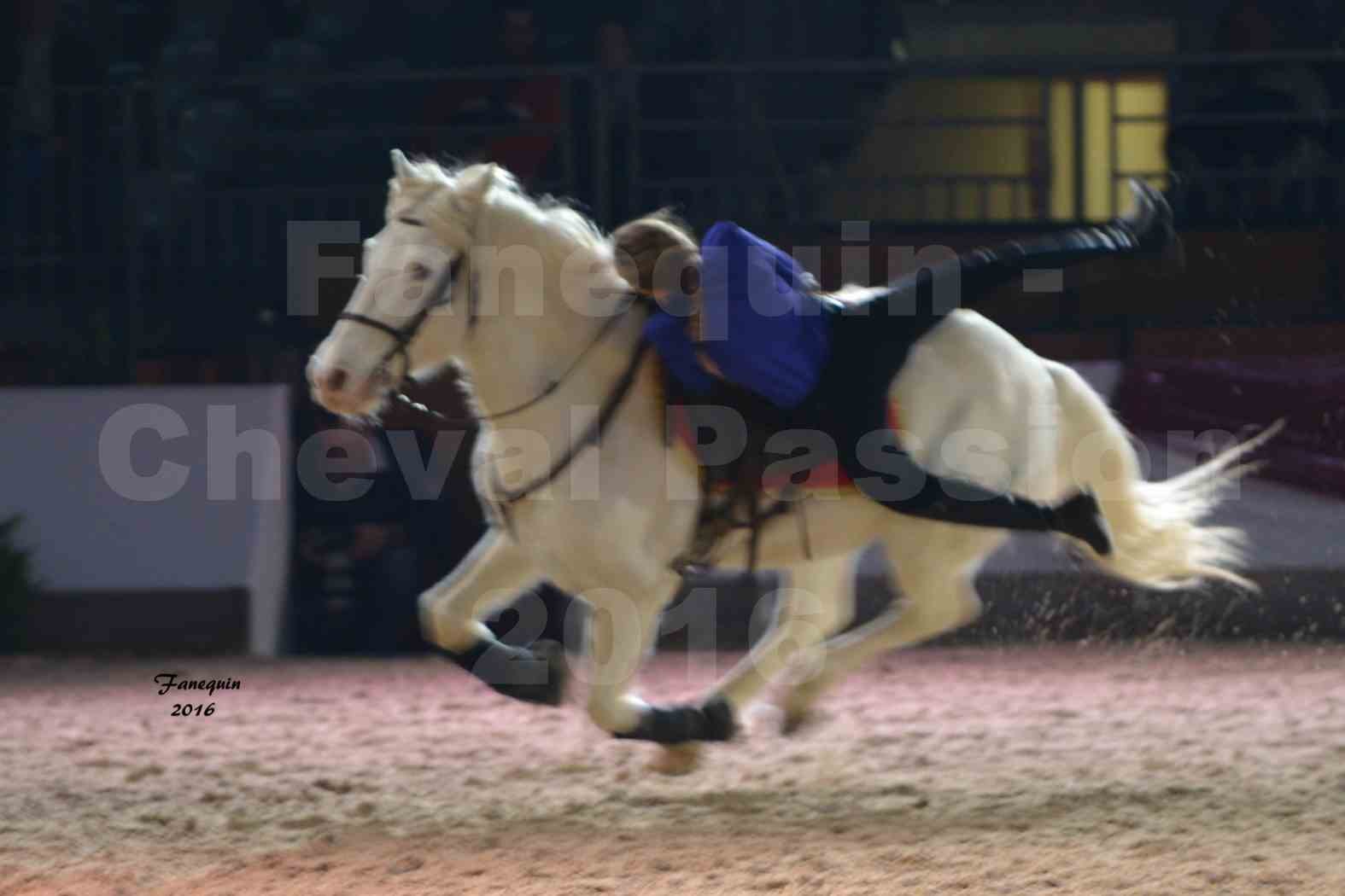 Cheval Passion 2016 - CAMARGUE voltigeurs - 6