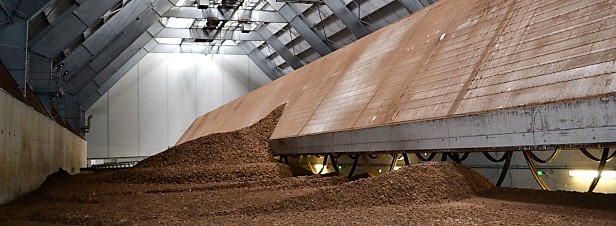 site de stockage de la biomasse d'une capacité de 3500 tonnes (photo actu-environnement)