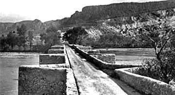 pont d'Aiguines