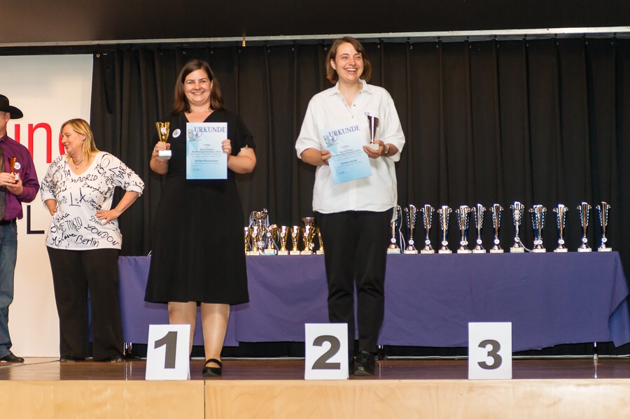 Breitensport Anfänger Chrystal 1. Platz Bettina Wassermann, 2. Platz Barbara Strobl